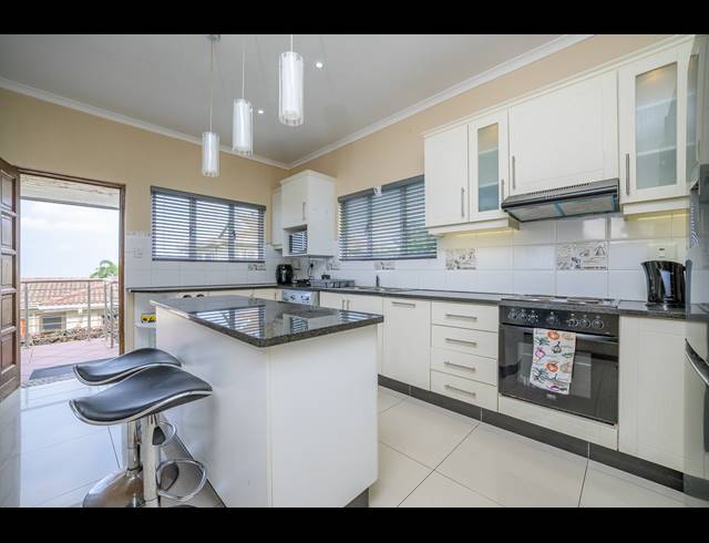 2 BEDROOM FLAT TO LET IN WESTVILLE
